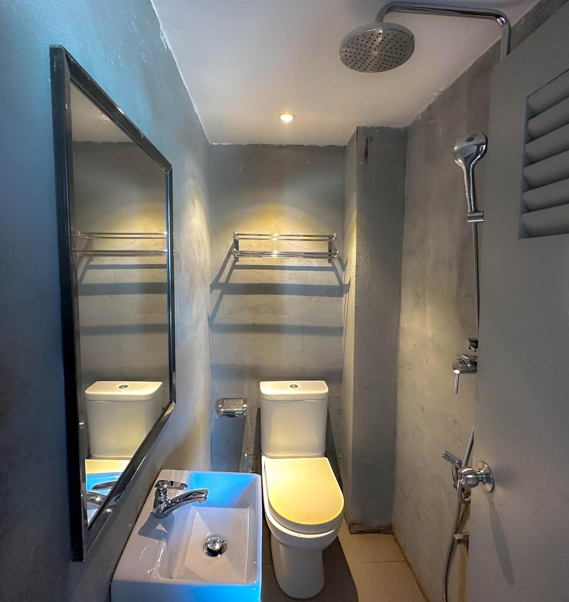 Arch Dormitorio Cenang Pantai Cenang  Exteriör bild