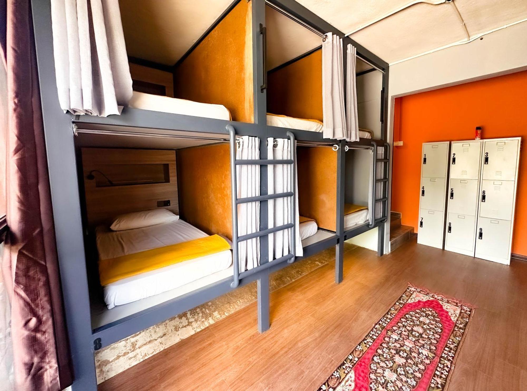 Arch Dormitorio Cenang Pantai Cenang  Exteriör bild